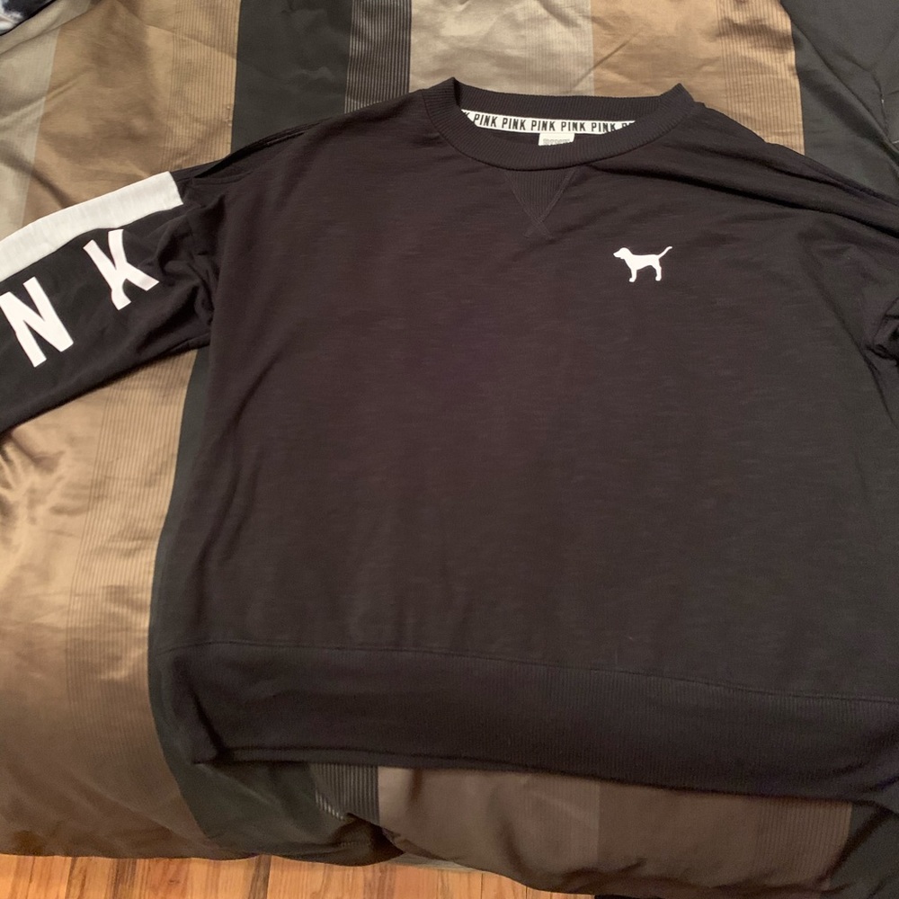 Black VS PINK long sleeve shirt